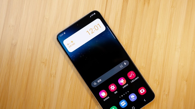 三星Galaxy S22+评测：是你现在能买到的最均衡的安卓旗舰休闲区蓝鸢梦想 - Www.slyday.coM