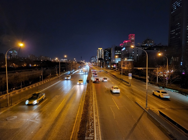 三星Galaxy S22+评测：是你现在能买到的最均衡的安卓旗舰休闲区蓝鸢梦想 - Www.slyday.coM