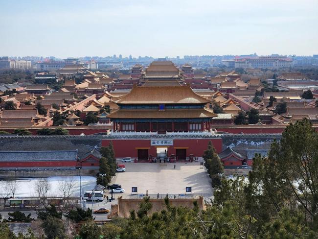 三星Galaxy S22+评测：是你现在能买到的最均衡的安卓旗舰休闲区蓝鸢梦想 - Www.slyday.coM