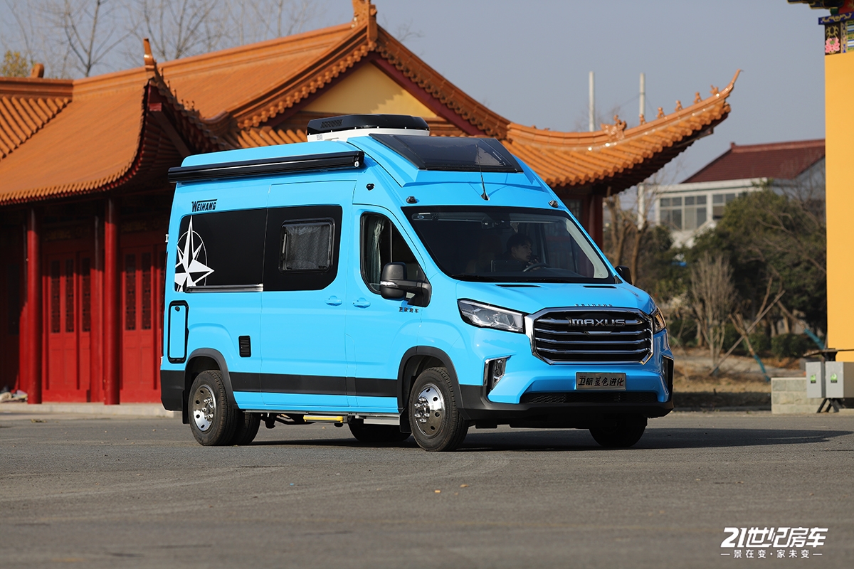 卫航全新配色迈阿密蓝情怀还是创新实拍v590蓝色进化版房车