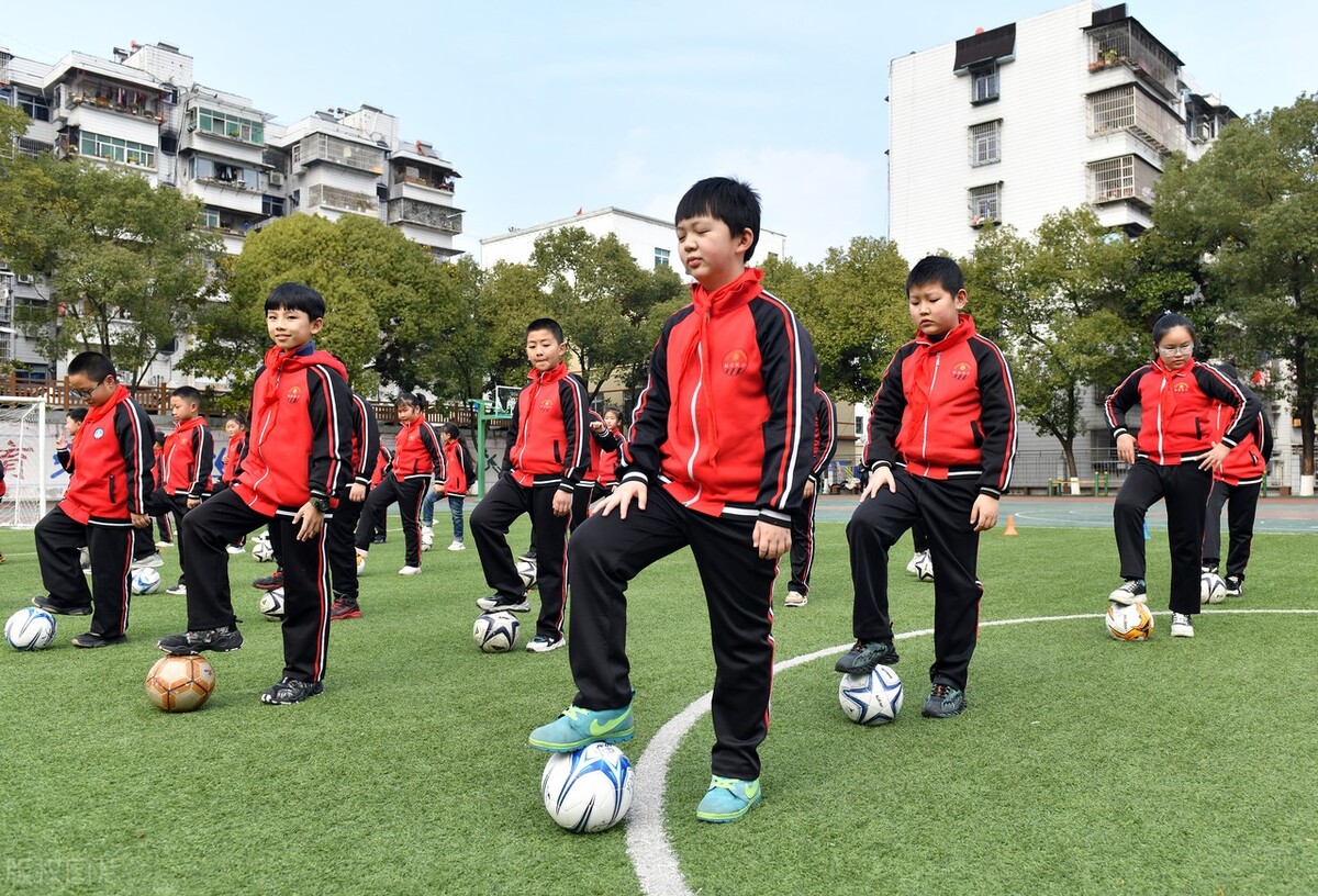 动态:成都蓉城遇外援讨钱,浙江将足球发展纳入政府考核休闲区蓝鸢梦想 - Www.slyday.coM 动态:成都蓉城遇外援讨钱,浙江将足球发展纳入政府考核休闲区蓝鸢梦想 - Www.slyday.coM