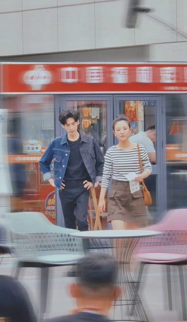 罗云熙看吴倩的眼神,简直梦回《何以笙箫默》,拉丝的氛围感太绝休闲区蓝鸢梦想 - Www.slyday.coM 罗云熙看吴倩的眼神,简直梦回《何以笙箫默》,拉丝的氛围感太绝休闲区蓝鸢梦想 - Www.slyday.coM