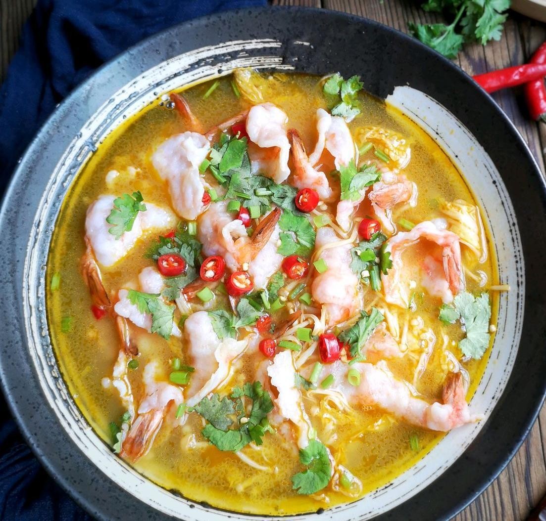 酸汤虾片脆嫩q弹汤汁鲜爽好吃又开胃