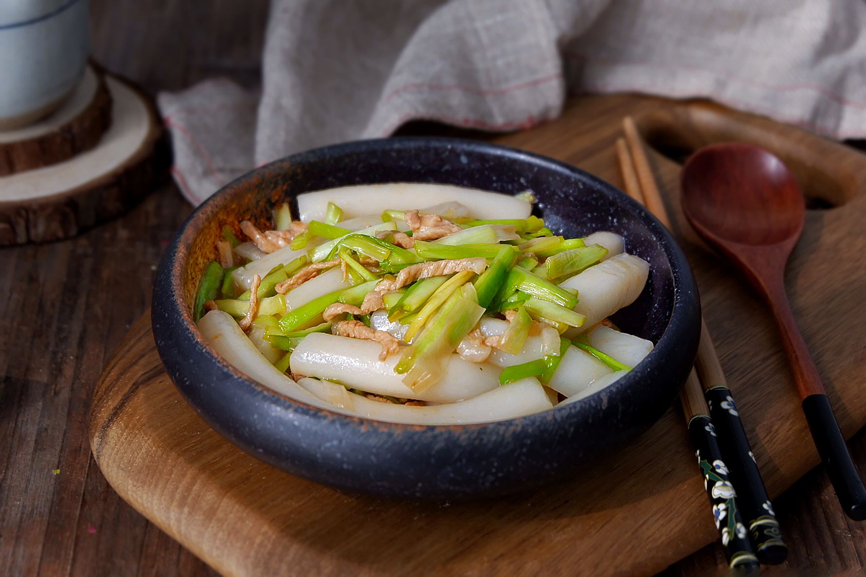 白菜肉丝炒年糕