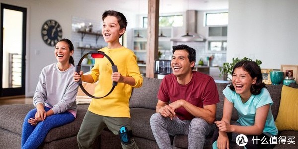 有家庭娱乐需求，或许你应该买一部任天堂 Switch
