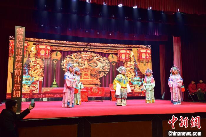 河北青县非遗哈哈腔正月唱大戏