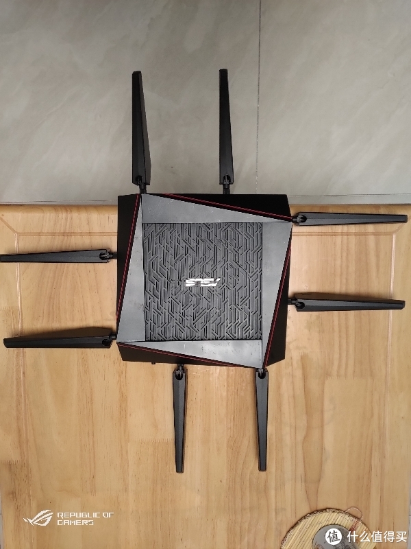 捡漏八爪鱼路由器——华硕rt-ac5300__财经头条