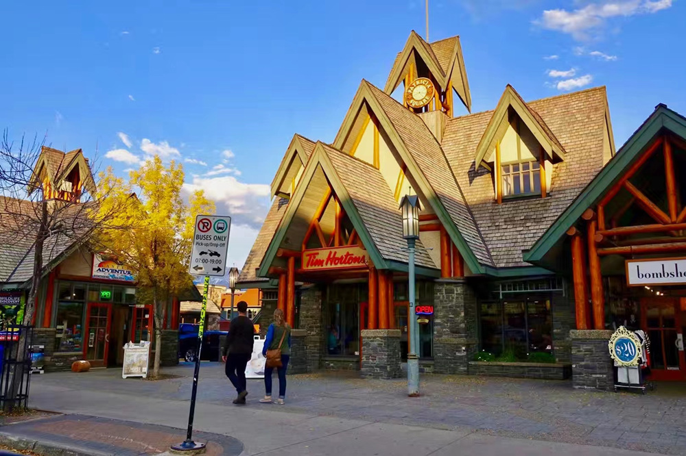 震撼心灵的山谷之美——贾斯帕国家公园休闲区蓝鸢梦想 - Www.slyday.coM