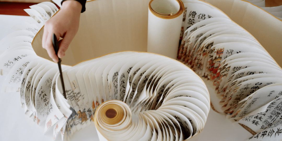 13年,靠着一双手,日日夜夜,他最终以龙鳞装的结构完成了7本令国内外