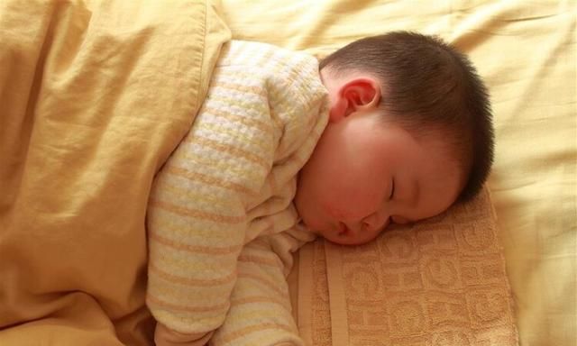 盖厚被子，睡得香，是真的吗？被子是越重越好吗？文章给你答案休闲区蓝鸢梦想 - Www.slyday.coM