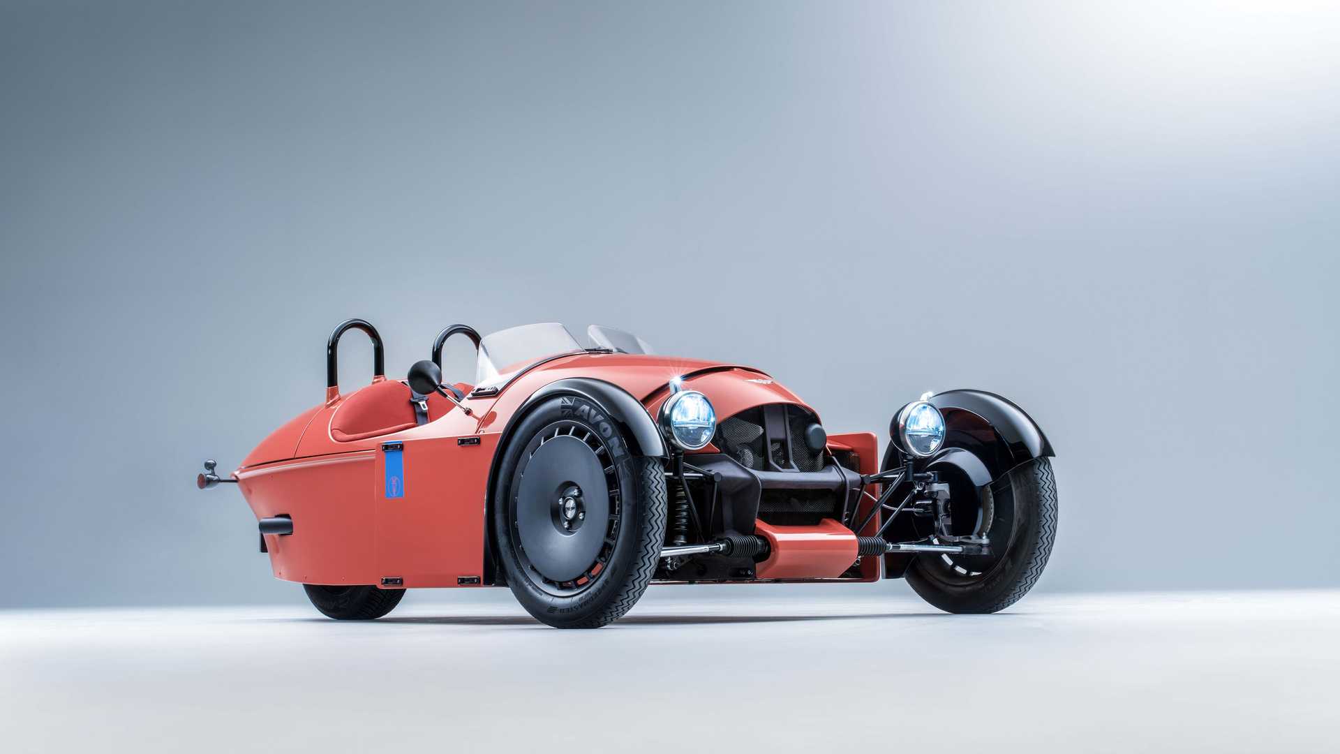 福特三缸自吸配马自达手动变速箱摩根发布新款倒三轮汽车