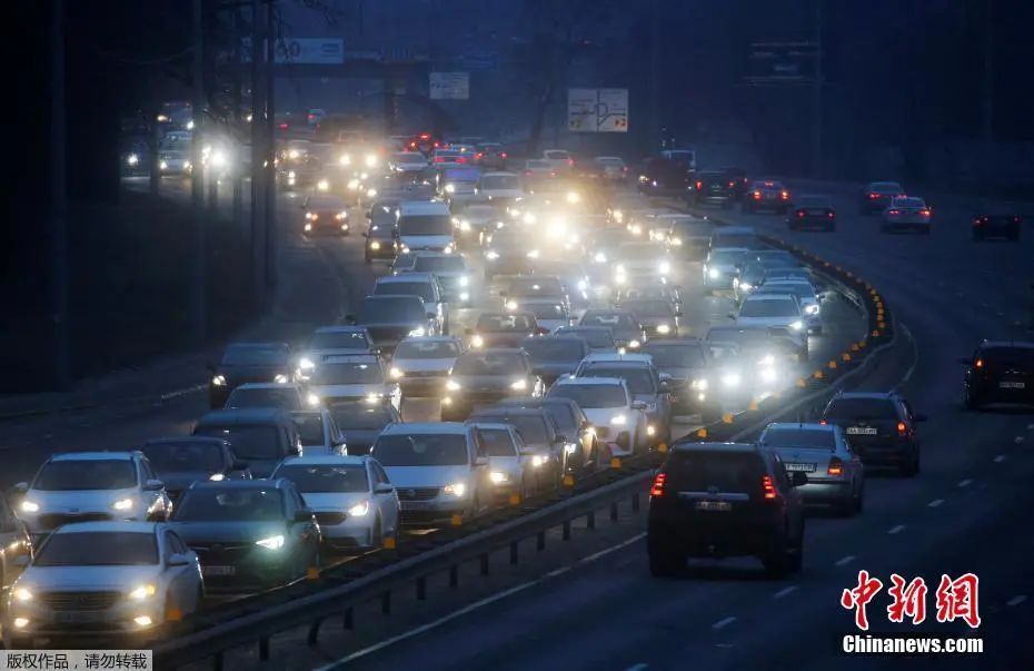 乌克兰军事设施已瘫痪！乌克兰军方称：5架俄罗斯战机被击落休闲区蓝鸢梦想 - Www.slyday.coM