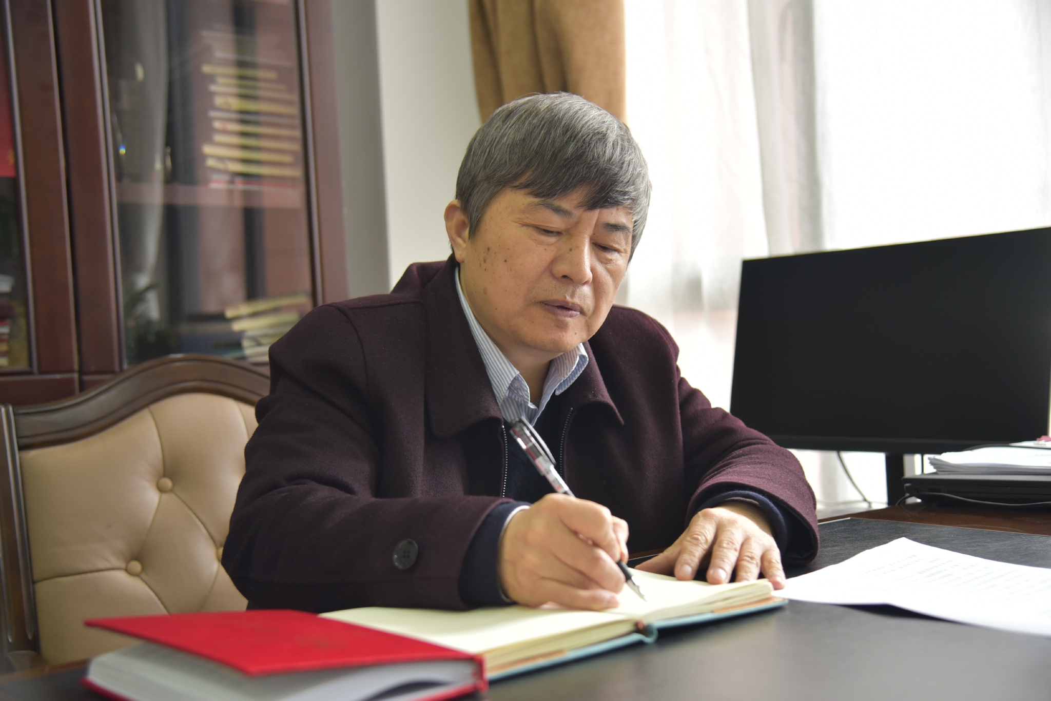 代表委员履职全国人大代表宋宝安把论文写在乡村振兴大地上