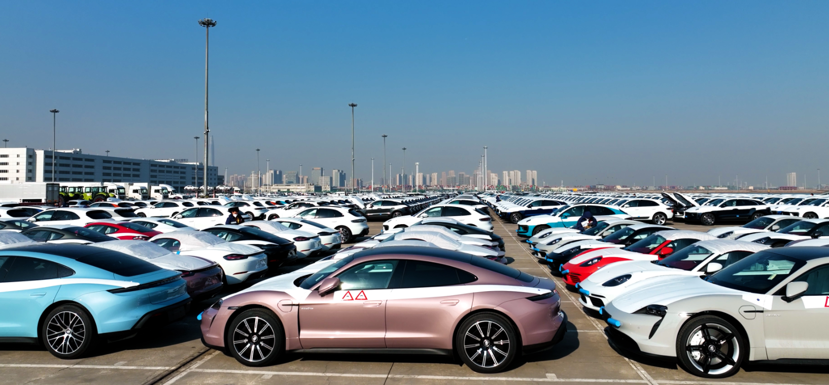 2500多辆高端车!