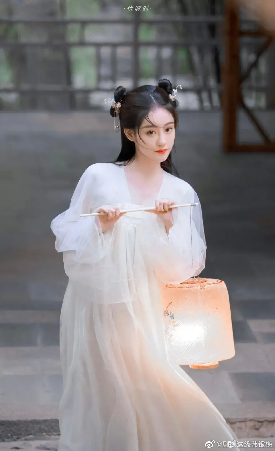 双发髻是古装剧可爱女主必备发型吧