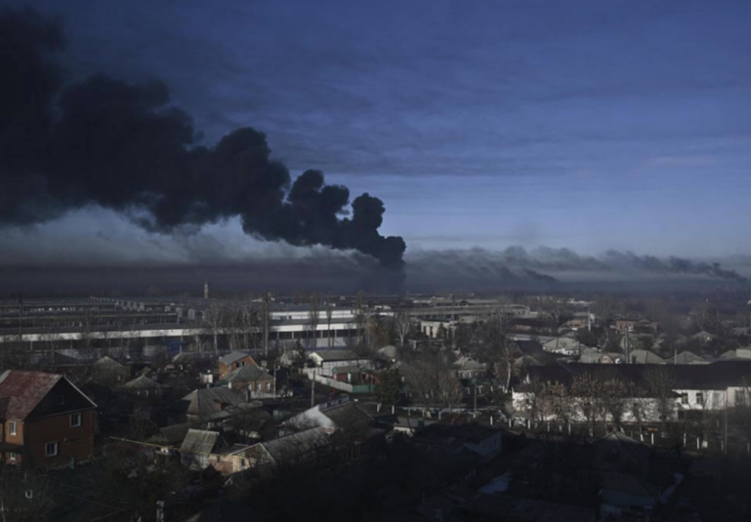 俄军三路进军基辅，泽连斯基已和普京“间接”对话休闲区蓝鸢梦想 - Www.slyday.coM