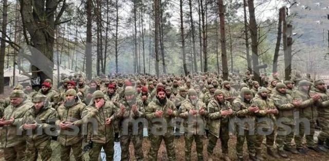 普京小迷弟出手！车臣兵集结完毕，拿下乌克兰首都基辅势在必得休闲区蓝鸢梦想 - Www.slyday.coM