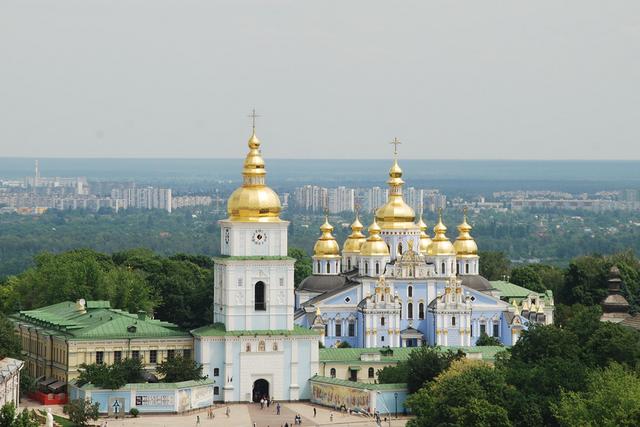 狠起来自己都打！乌克兰击落己方战机，俄军空中部队已到达基辅休闲区蓝鸢梦想 - Www.slyday.coM