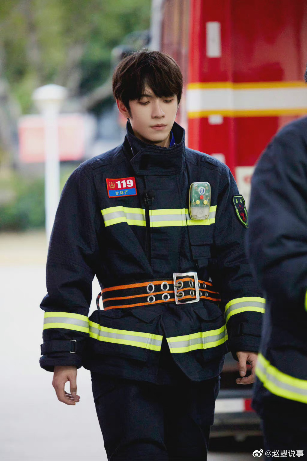 一往无前的蓝张严琪很有团队意识