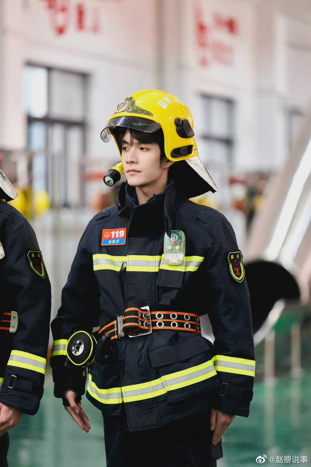 一往无前的蓝张严琪很有团队意识