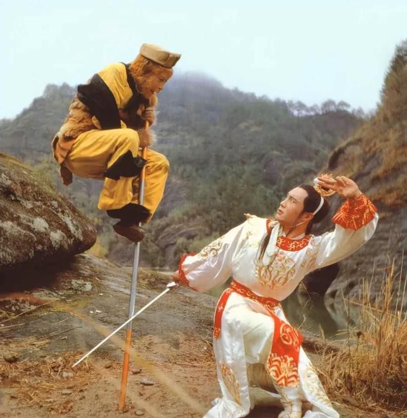 《猴王保唐僧》剧照各位朋友本期小编继续和大家分享86版《西游记》