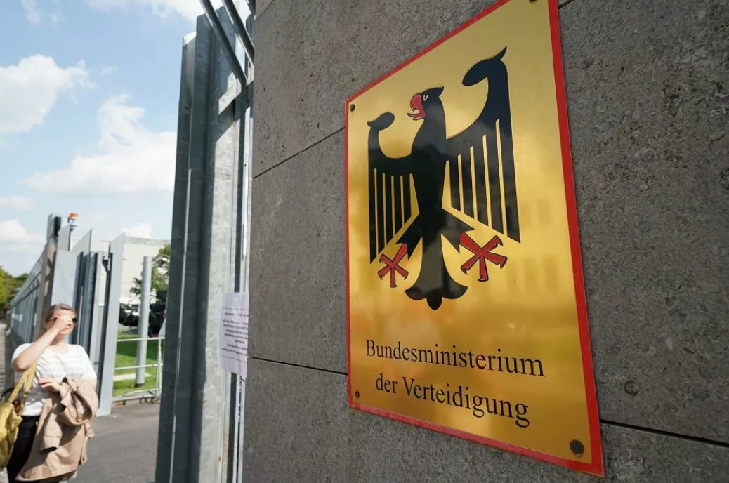 德国国防部代表在柏林举行的新闻发布会上表示，为巩固北约东翼，该组织需要1到3周的时间。图源：俄卫星社