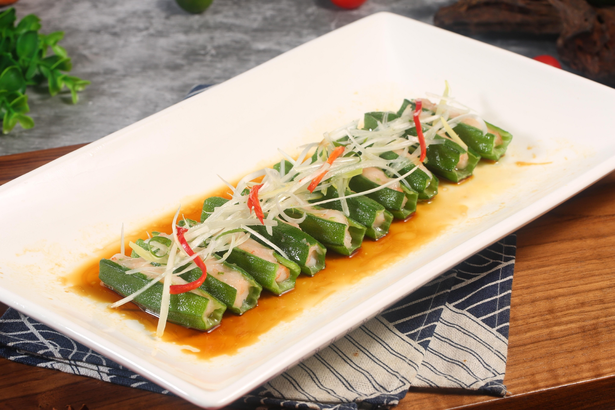 周末美食DIY丨做秋葵酿虾滑，这个春天要温暖也要清爽休闲区蓝鸢梦想 - Www.slyday.coM