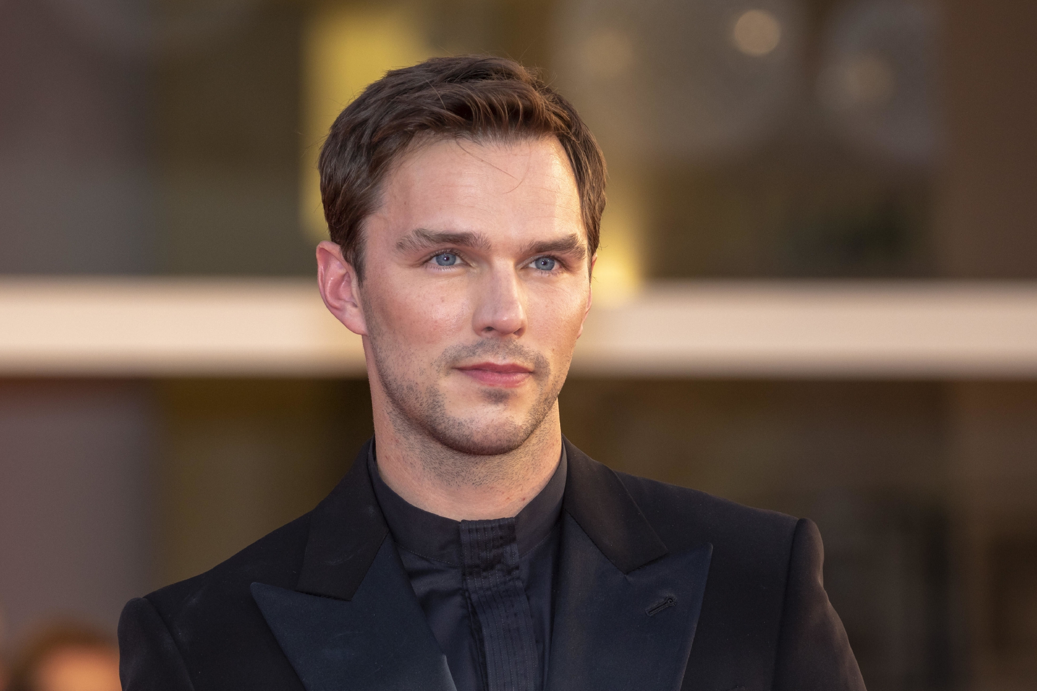 电影雷恩菲尔德北美定档2023年尼古拉斯霍尔特主演