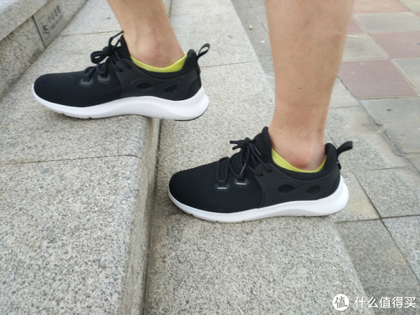 2022减脂瘦身必不可少的跑步装备，亲测三款性能不错的咕咚跑鞋休闲区蓝鸢梦想 - Www.slyday.coM