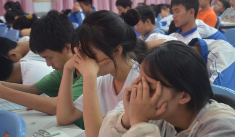 这种题型将在中考退出历史舞台，学生欢呼雀跃，幸福来得太突然了休闲区蓝鸢梦想 - Www.slyday.coM