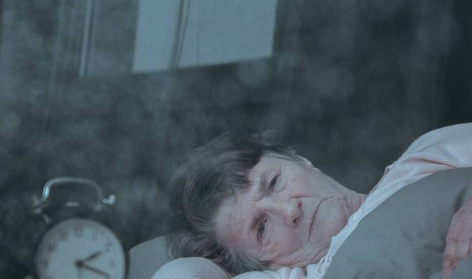 睡不好怎么办？想“沾床就睡”，不妨试试这4个方法休闲区蓝鸢梦想 - Www.slyday.coM