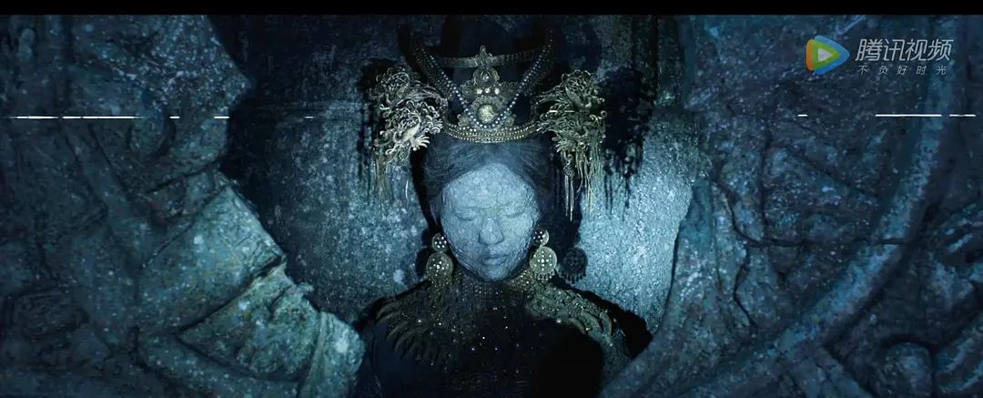 还原度惊人云南虫谷开播红衣闪婆血棺一个比一个真实