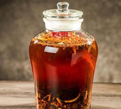 肉苁蓉泡酒多长时间可以喝泡好的肉苁蓉酒可以喝多久