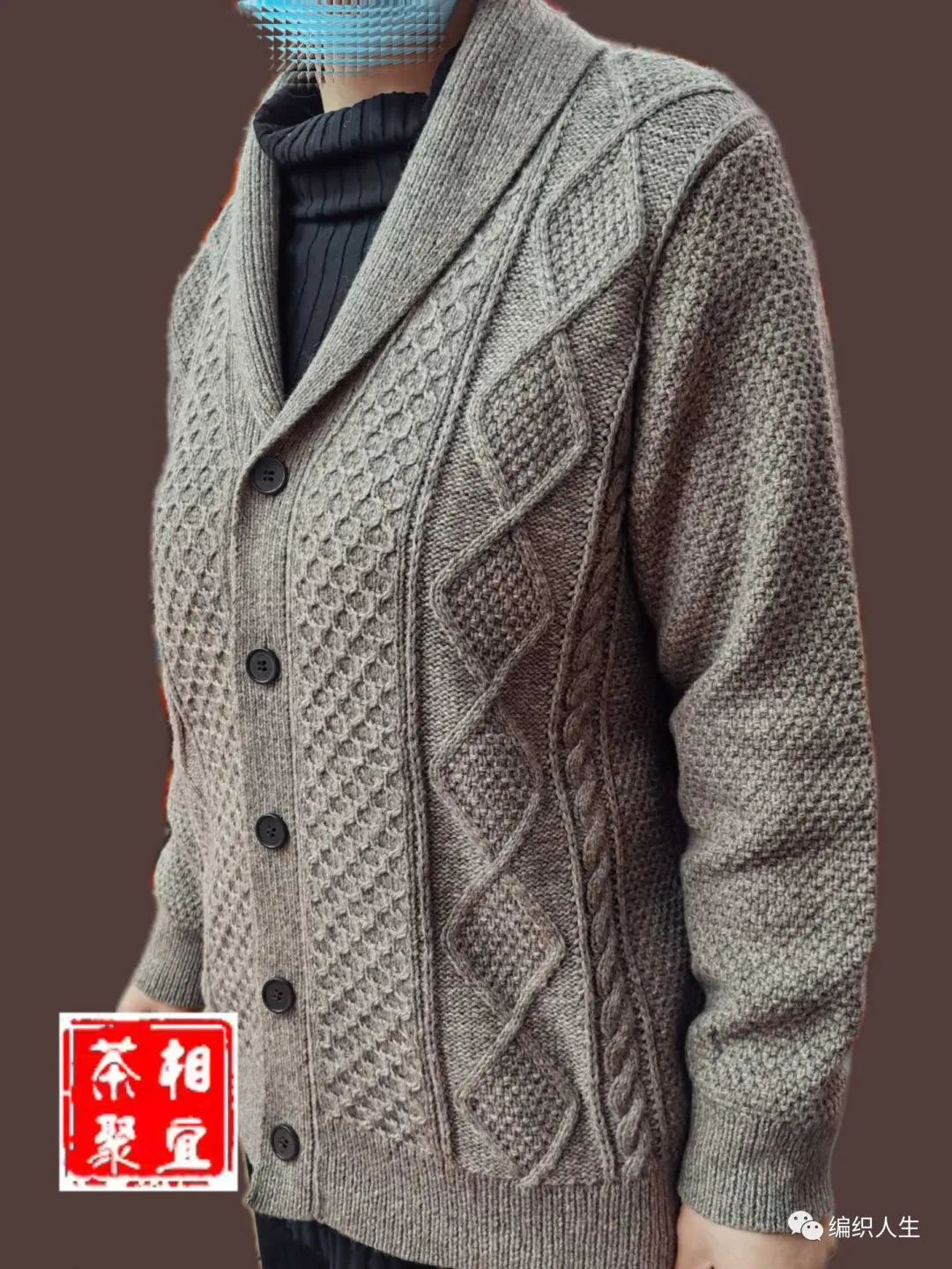 承载着浓浓情怀与回忆,老街:复古青果领百搭开衫(有编织图解)