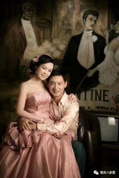 周易三宝杨俊毅被陈法蓉爱到死去活来为何转身娶了普通人