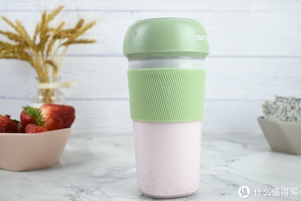 喝出一天好元气！一起感受供港壹号纯牛奶的纯香体验吧!休闲区蓝鸢梦想 - Www.slyday.coM