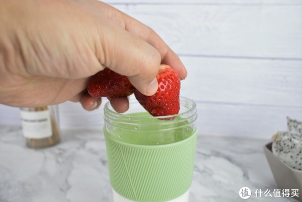 喝出一天好元气！一起感受供港壹号纯牛奶的纯香体验吧!休闲区蓝鸢梦想 - Www.slyday.coM