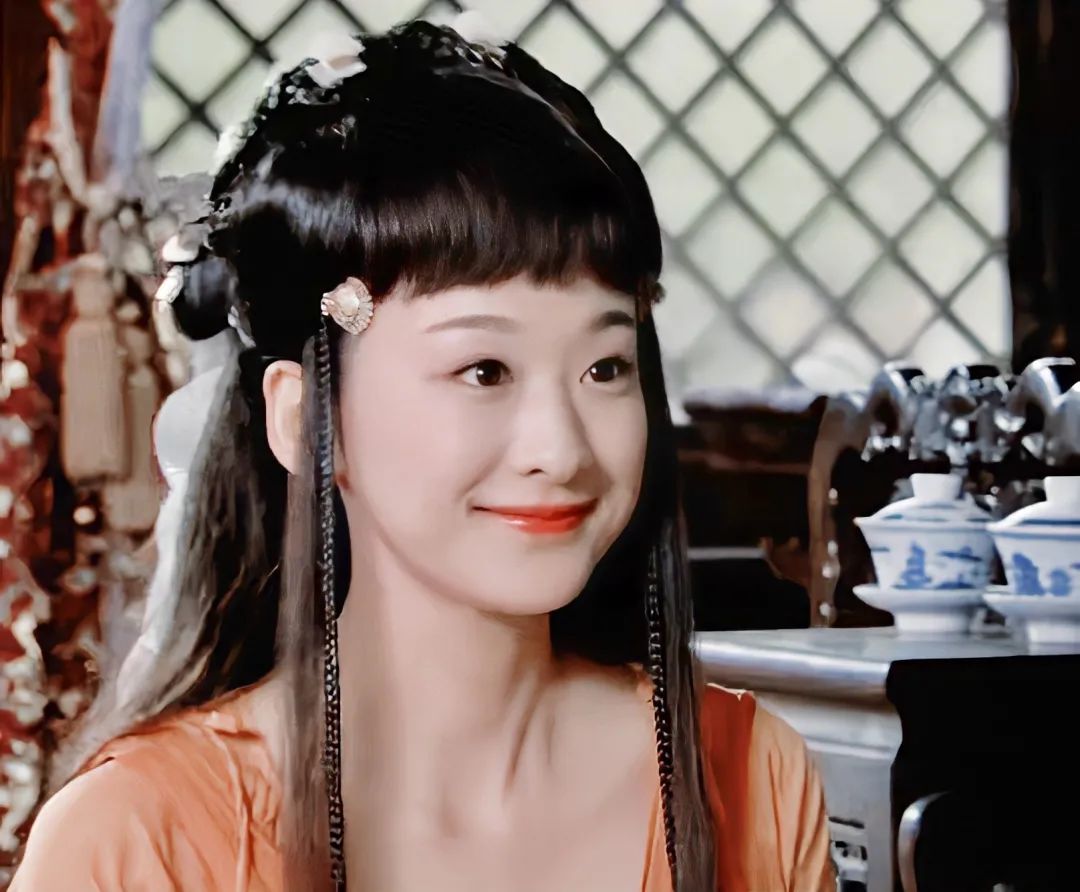 还记得《天天有喜》里的白梅瑛吗?她退圈了?__财经头条