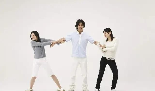 相亲对象脚踏两条船是正常吗休闲区蓝鸢梦想 - Www.slyday.coM 相亲对象脚踏两条船是正常吗休闲区蓝鸢梦想 - Www.slyday.coM