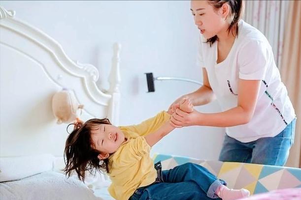 孩子7岁前，家长重点培养五项能力，相当于帮助他人生成功了一半休闲区蓝鸢梦想 - Www.slyday.coM