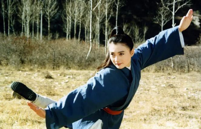 中国首位拍吻戏的女演员，最美杨贵妃，却因太美遭人暗算险毁容休闲区蓝鸢梦想 - Www.slyday.coM