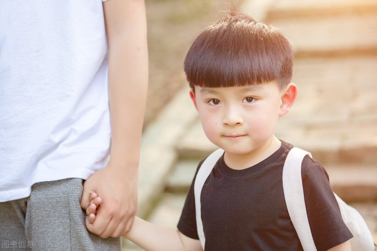 孩子7岁前，家长重点培养五项能力，相当于帮助他人生成功了一半休闲区蓝鸢梦想 - Www.slyday.coM