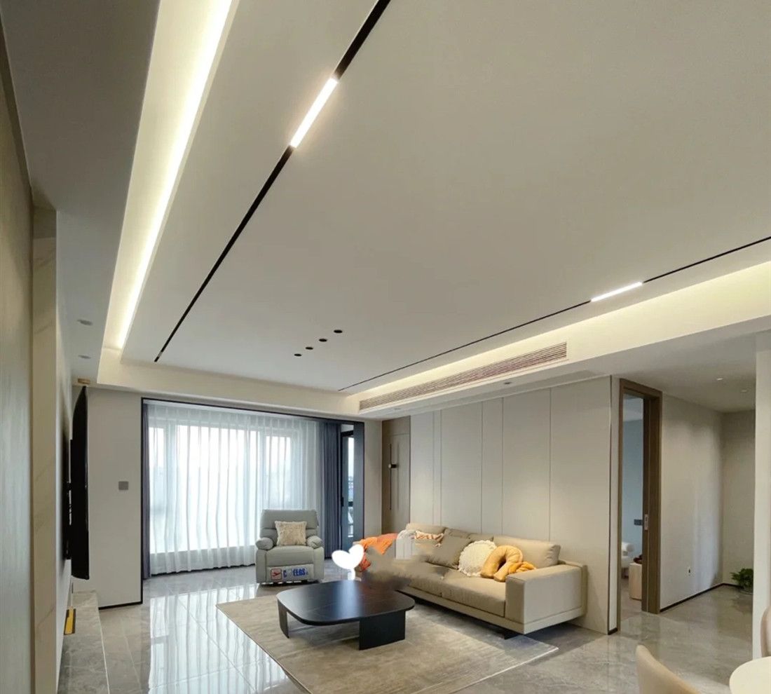 比较流行的无主灯,线性灯和磁吸灯,想要实现这些就必须要配合着做吊顶