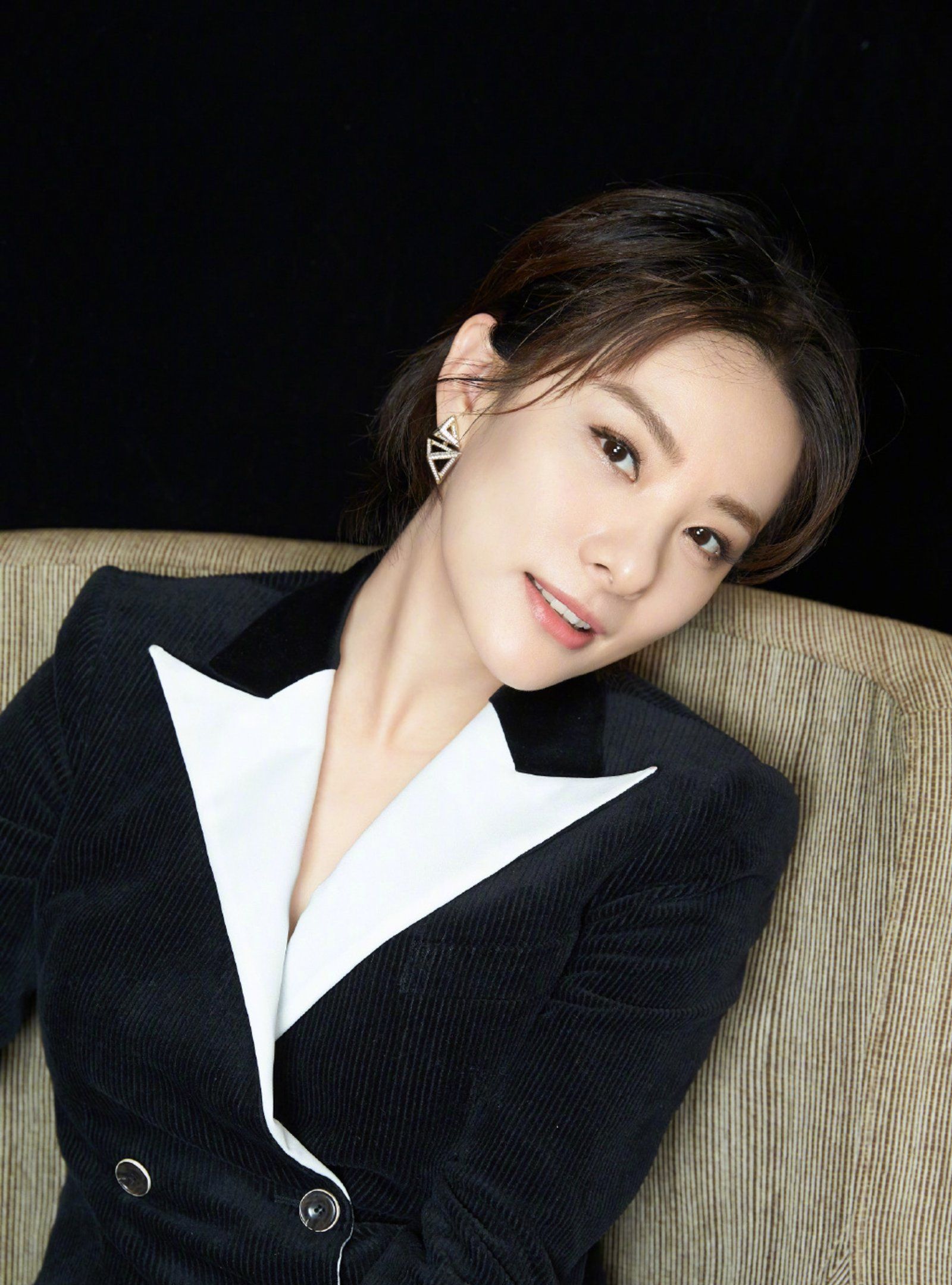 体操皇后嫁穷学生 刘璇11字神回"不嫁豪门"之谜|刘璇|王弢|体操_新浪