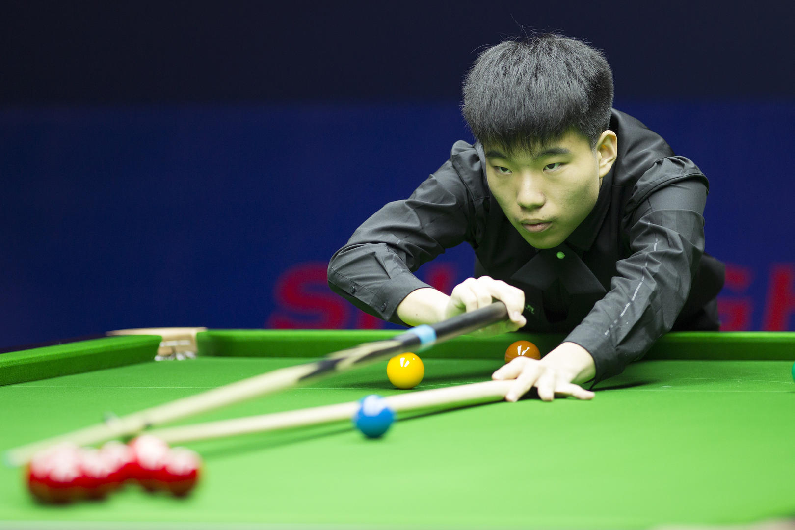 中国小将范争一夺冠,排名超越丁俊晖 官网:令人震惊的决赛!