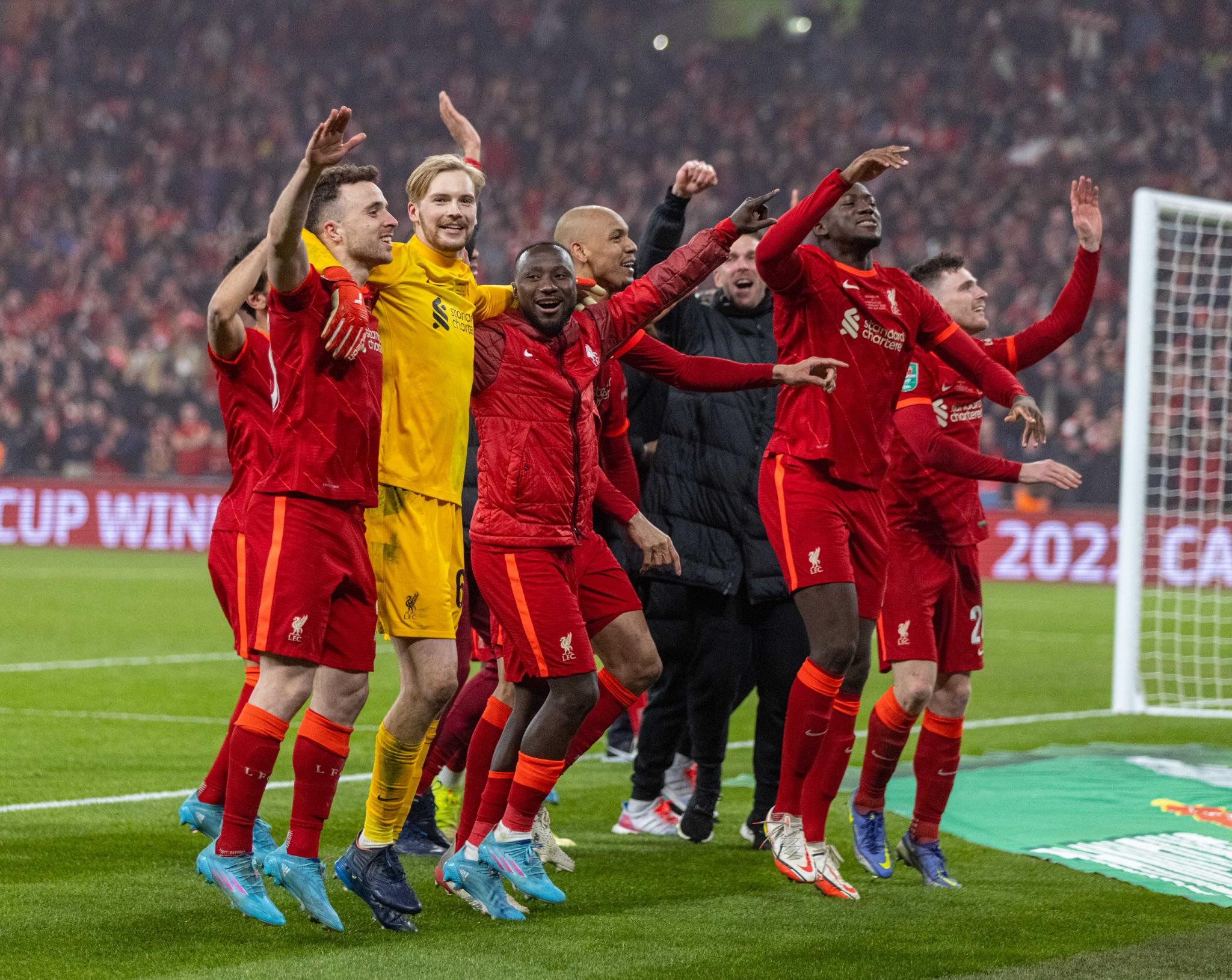 足球英格兰联赛杯利物浦夺冠