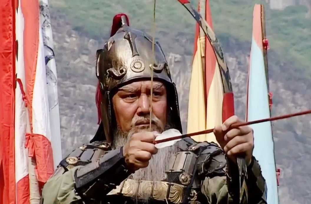 诸葛亮的担心有道理如果不突袭黄忠多少回合会被夏侯渊斩杀