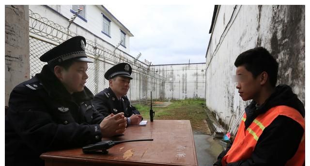 陕西延安，初二女孩被副校长连扇30多耳光，家长：他至今未露面休闲区蓝鸢梦想 - Www.slyday.coM