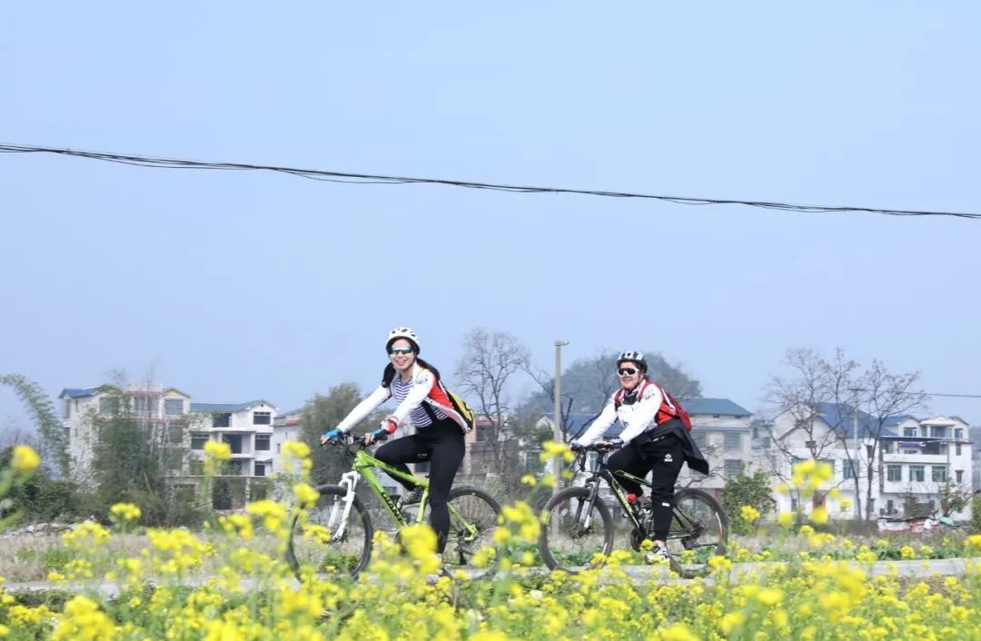 好烦!阴雨天又双叒来了!柳州气温将……休闲区蓝鸢梦想 - Www.slyday.coM 好烦!阴雨天又双叒来了!柳州气温将……休闲区蓝鸢梦想 - Www.slyday.coM