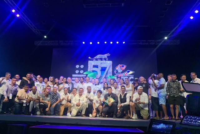 敬佩！乌克兰世界拳王加入基辅保卫战，与我国拳王邹市明是好友休闲区蓝鸢梦想 - Www.slyday.coM